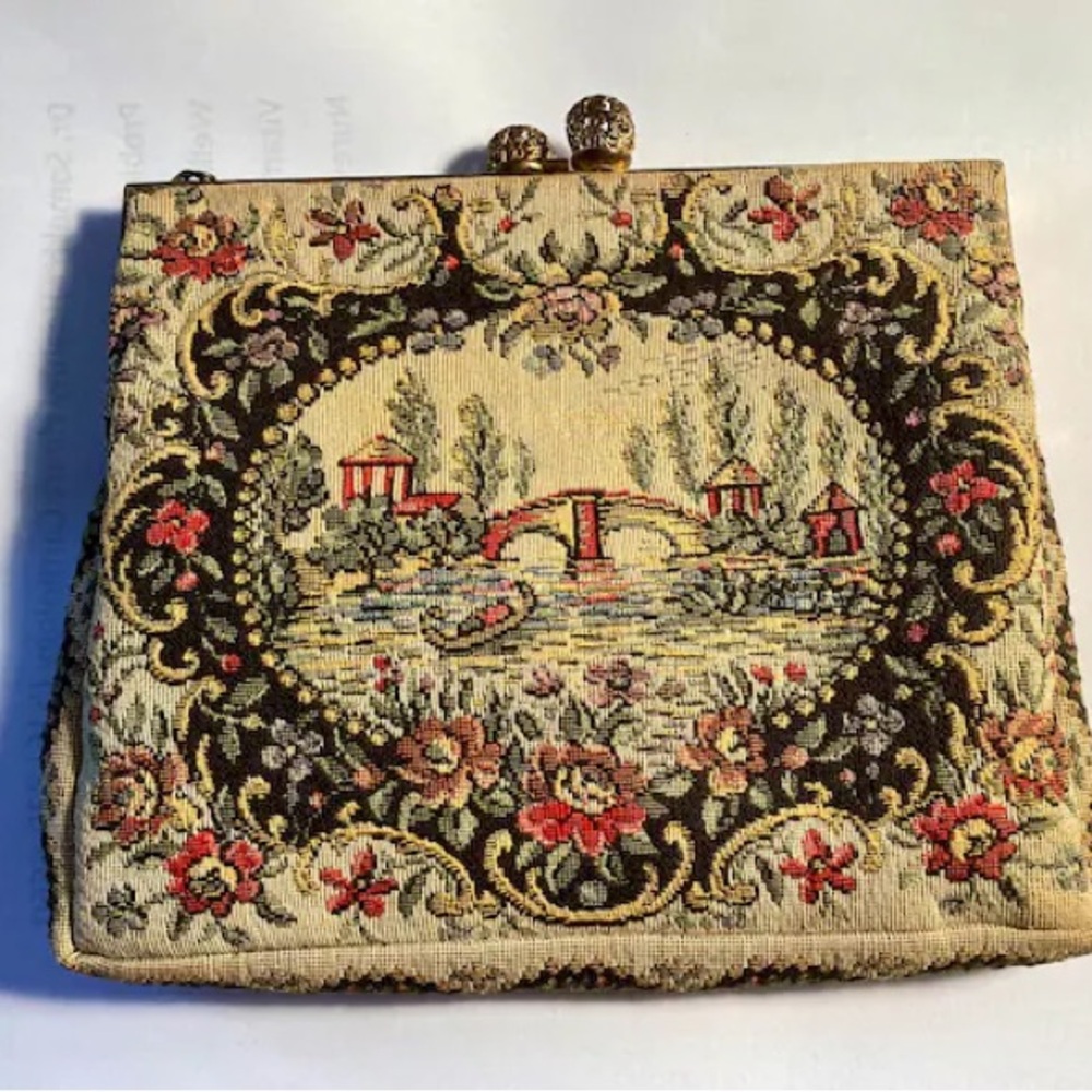 VINTAGE ITALIAN PURSE